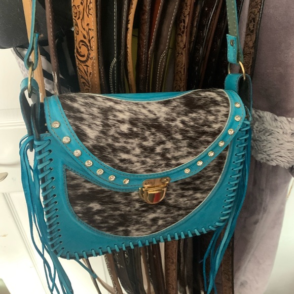 Women’s %100 real Cow hide and leather - Picture 2 of 9